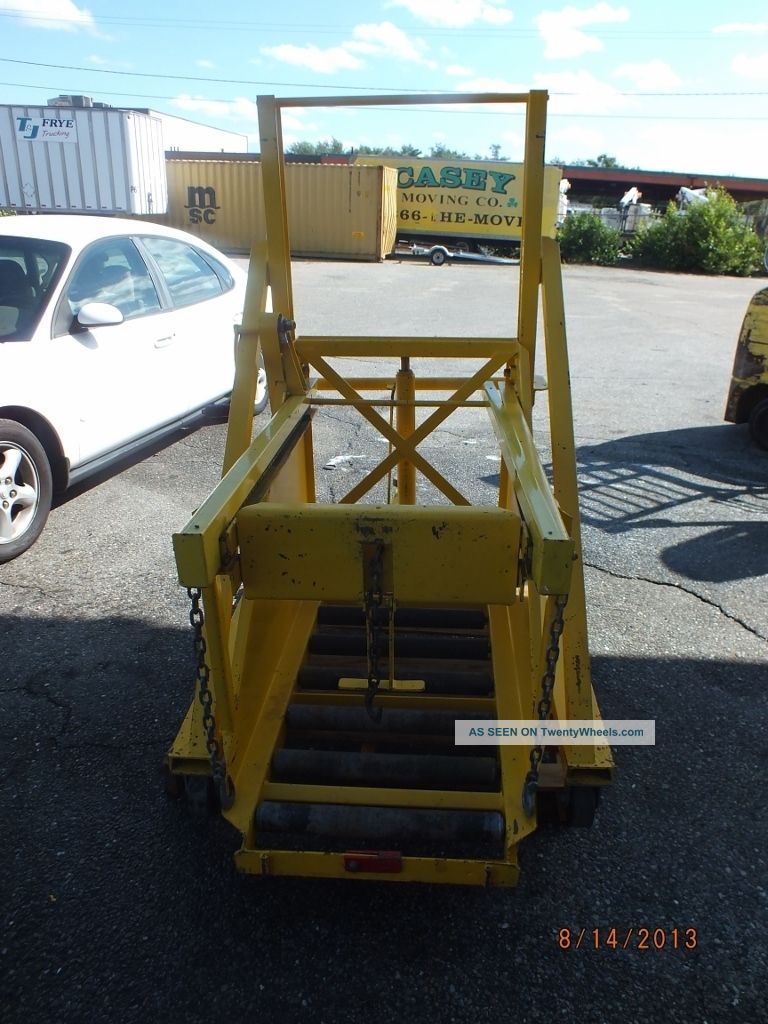 Mtc Battery Transporter Forklifts photo