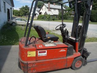 Linde Model B - 30 - Tes Heavy Duty Electric Forklift,  No Charger photo