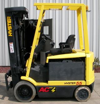 Hyster Model E55z - 33 (2007) 5500lbs Capacity Electric Forklift photo