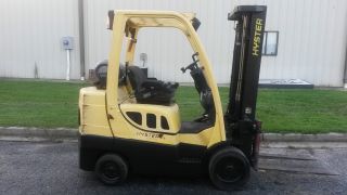 2006 Hyster 7000 Lb Forklift 2 Stage Mast Lp Cushion photo