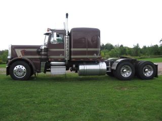 1984 Peterbilt 359 Exhd photo