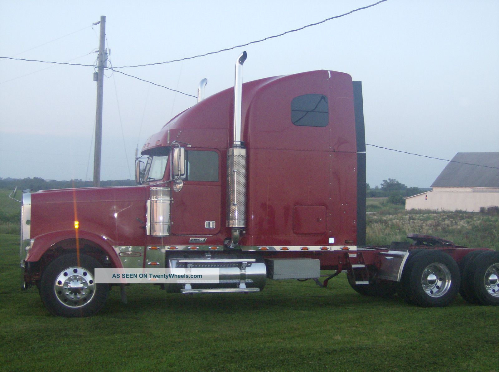 2006 Freightliner Classic Xl Sleeper Semi Trucks photo