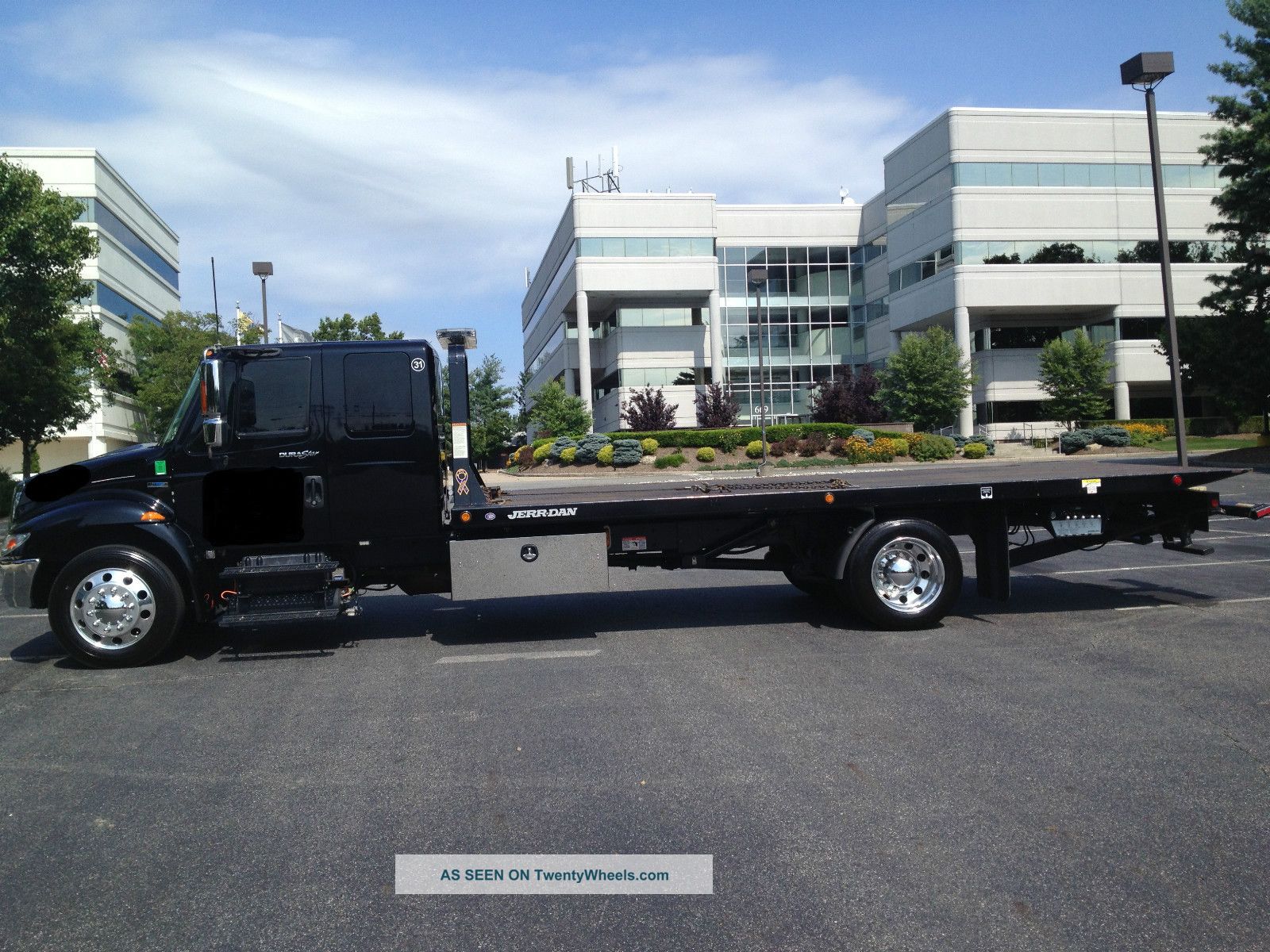 2011 International 4300 Flatbeds & Rollbacks photo