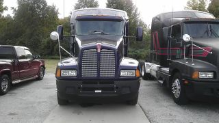 2007 Kenworth T600 photo