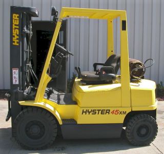 Hyster Model H45xm (1993) 4500lbs Capacity Lpg Pneumatic Tire Forklift photo