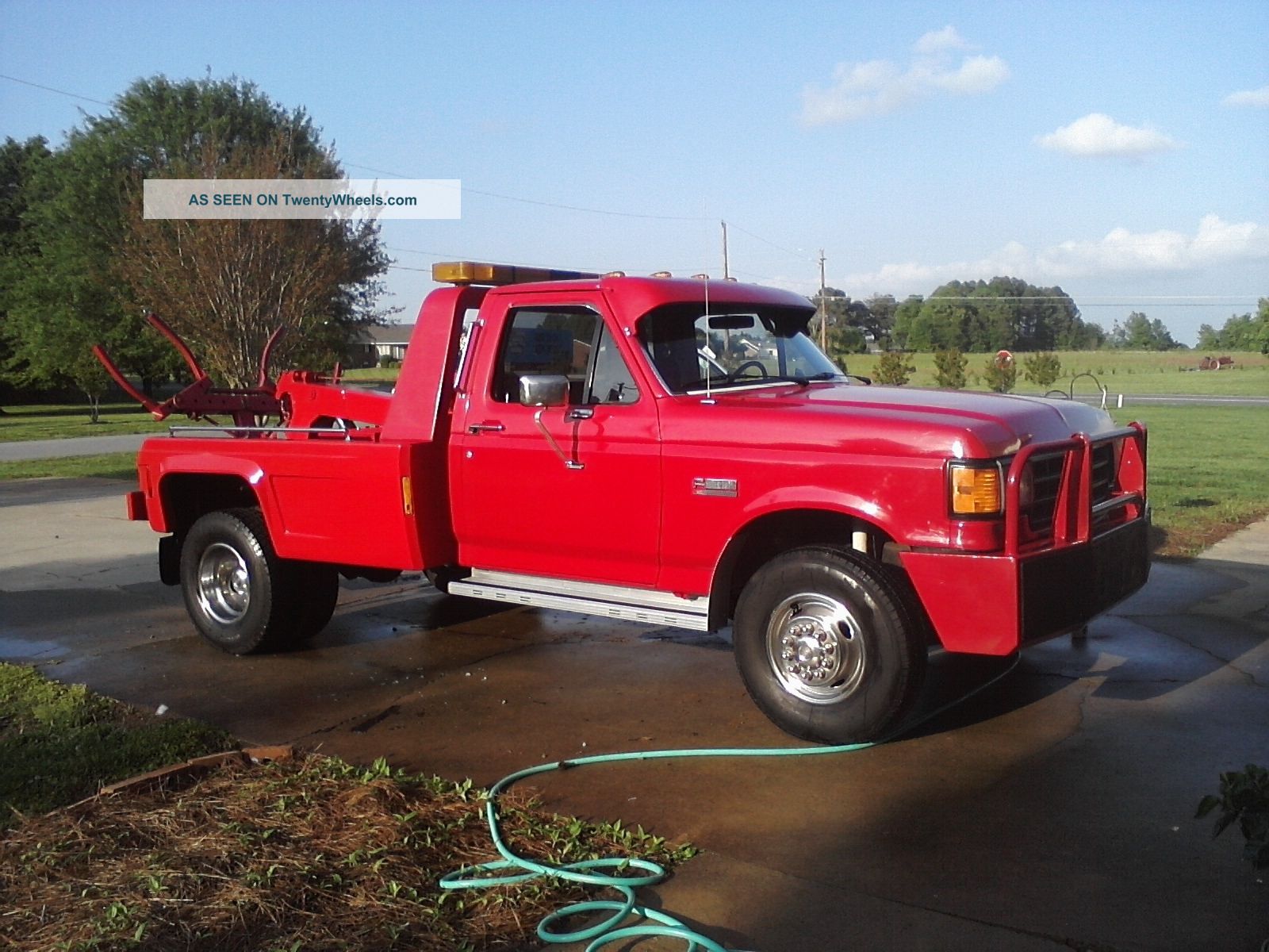 1989 Ford F 450 Wreckers photo