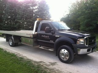 2006 Ford 550 photo