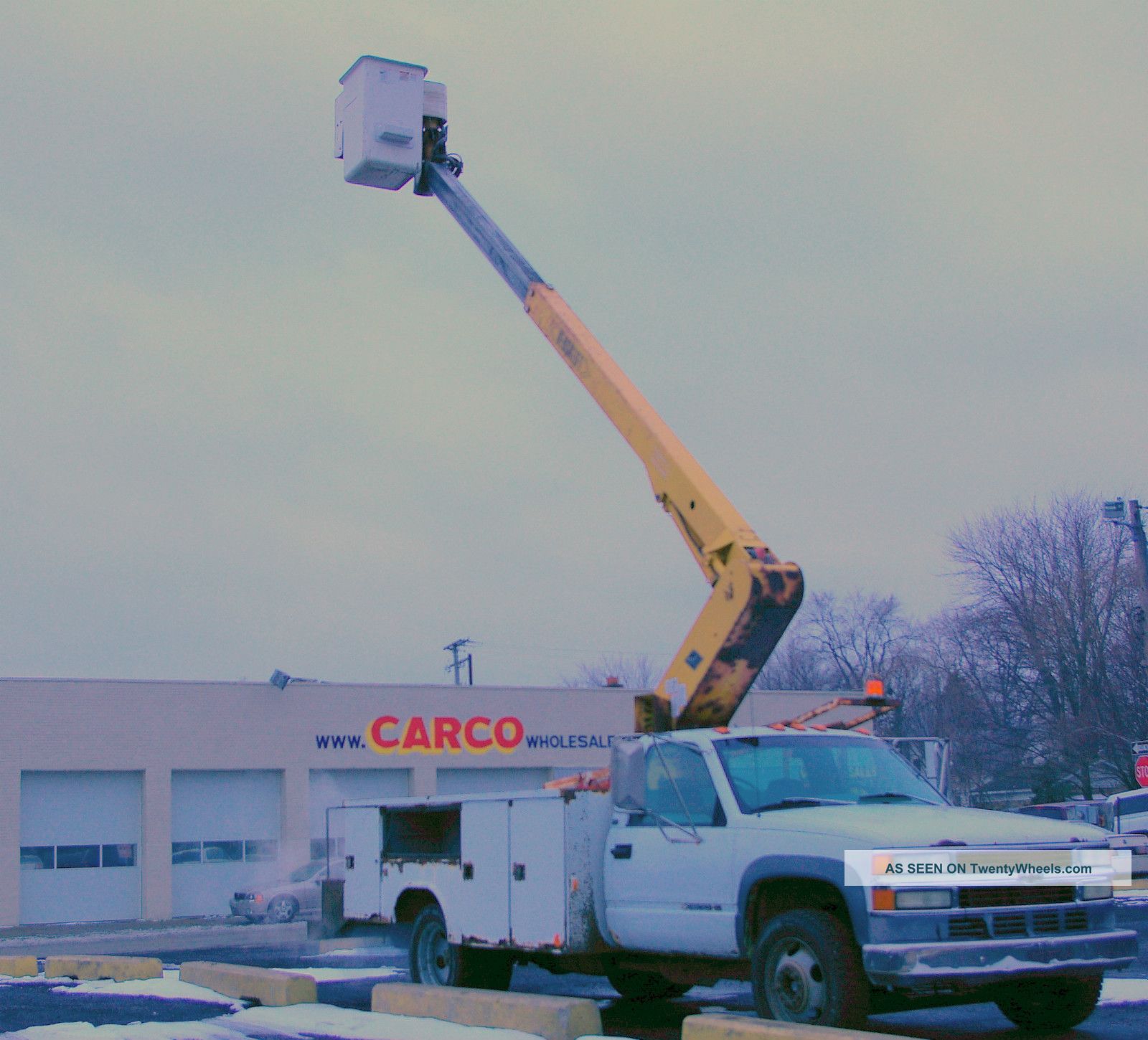 1996 Chevrolet C - 3500hd Bucket / Boom Trucks photo
