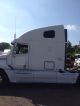 2007 Freightliner Columbia Sleeper Semi Trucks photo 2