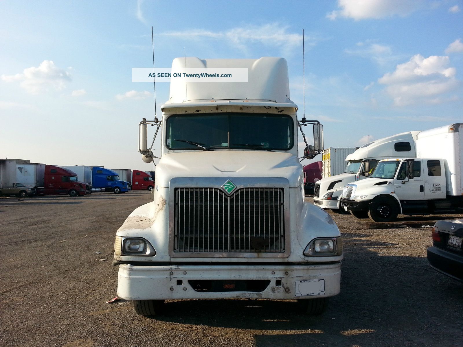 1998 International 9200 Sleeper Semi Trucks photo
