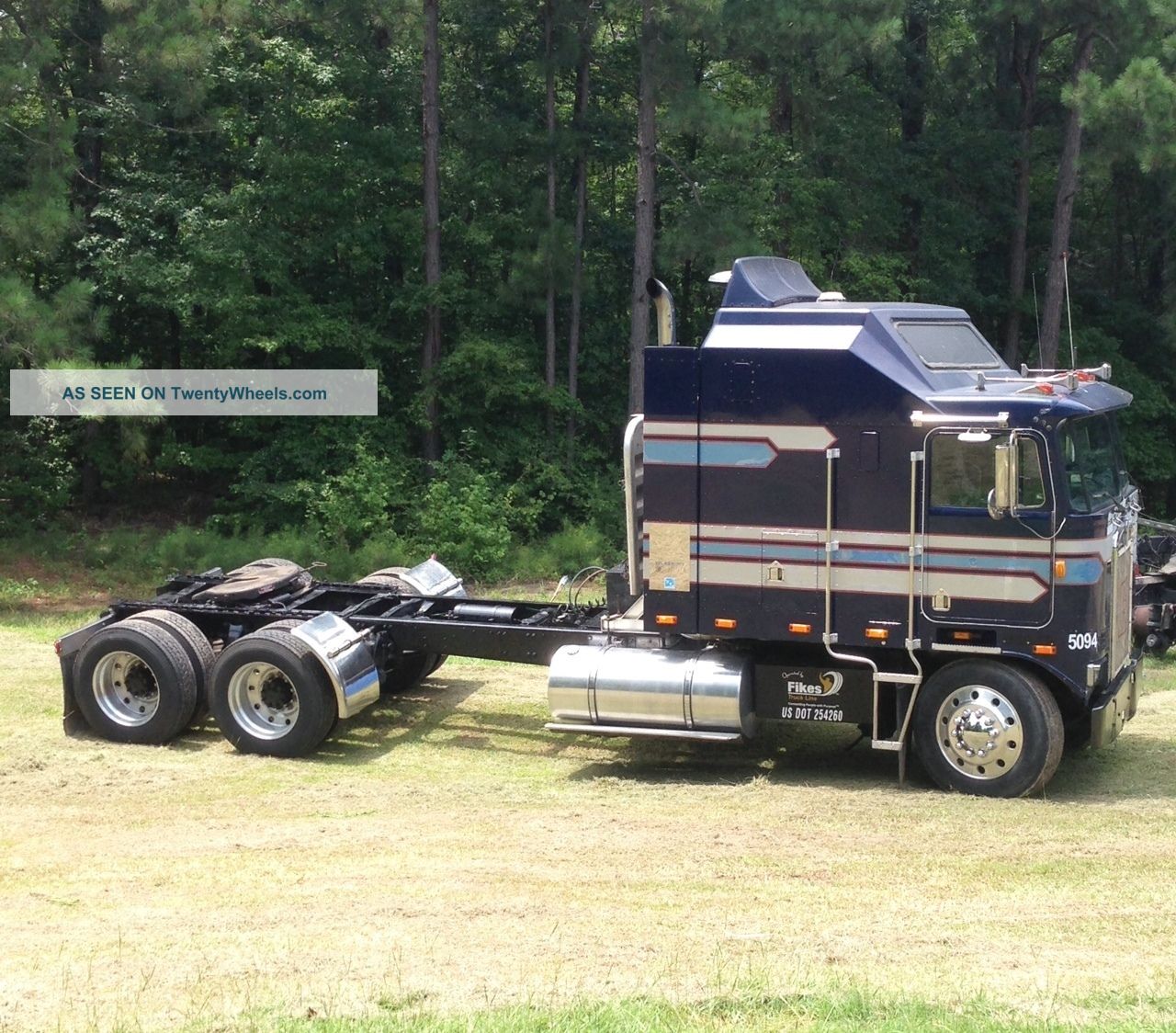 1986 Kenworth K100e Sleeper Semi Trucks photo