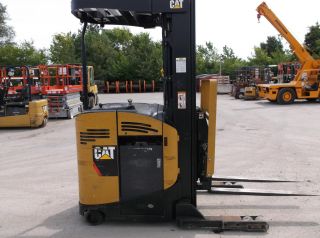 Cat Forklift 31373 Electric,  Cushion Tires,  4500 Lb Capacity Rider Reach photo