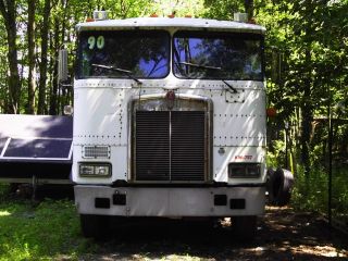 1990 Kenworth K100 photo