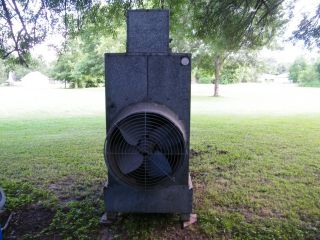 Marley Ac Cooling Tower / Chillers Holds Up To 12 Tons Of Ac Demands (717 - 3) photo