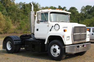 1994 Ford L9000 photo