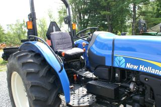 Holland Tt60a 2wd Tractor photo