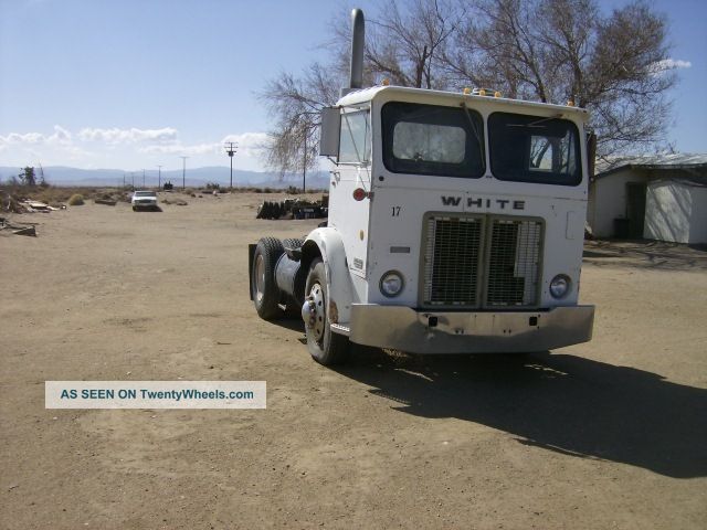 1977 Cabover ford