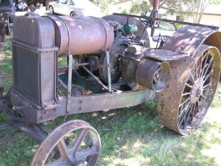 Hart Parr 18/36 Tractor,  1926/27 Barn Fresh,  Two Cylender Tractor,  Old Tractor photo