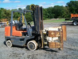 Toyota Forklift With Paper Roll Clamp,  4500 Lb Capacity photo