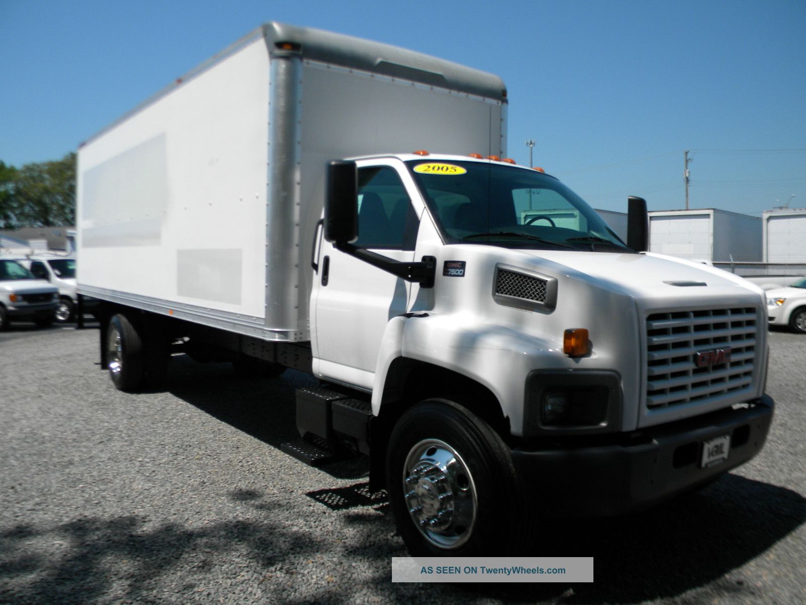 2005 Gmc C7500 Box Trucks / Cube Vans photo