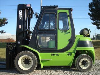 2012 Clark 8000 Lb Capacity Forklift Lift Truck Brand With Enclosed Cab Painted photo