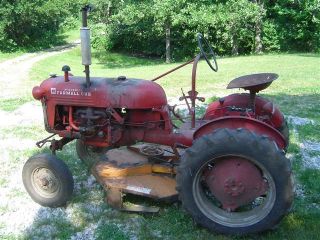 1952 Farmall Cub Tractor And Woods 42 Mower - photo