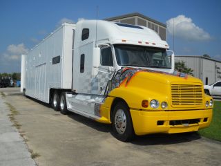 1997 Freightliner photo