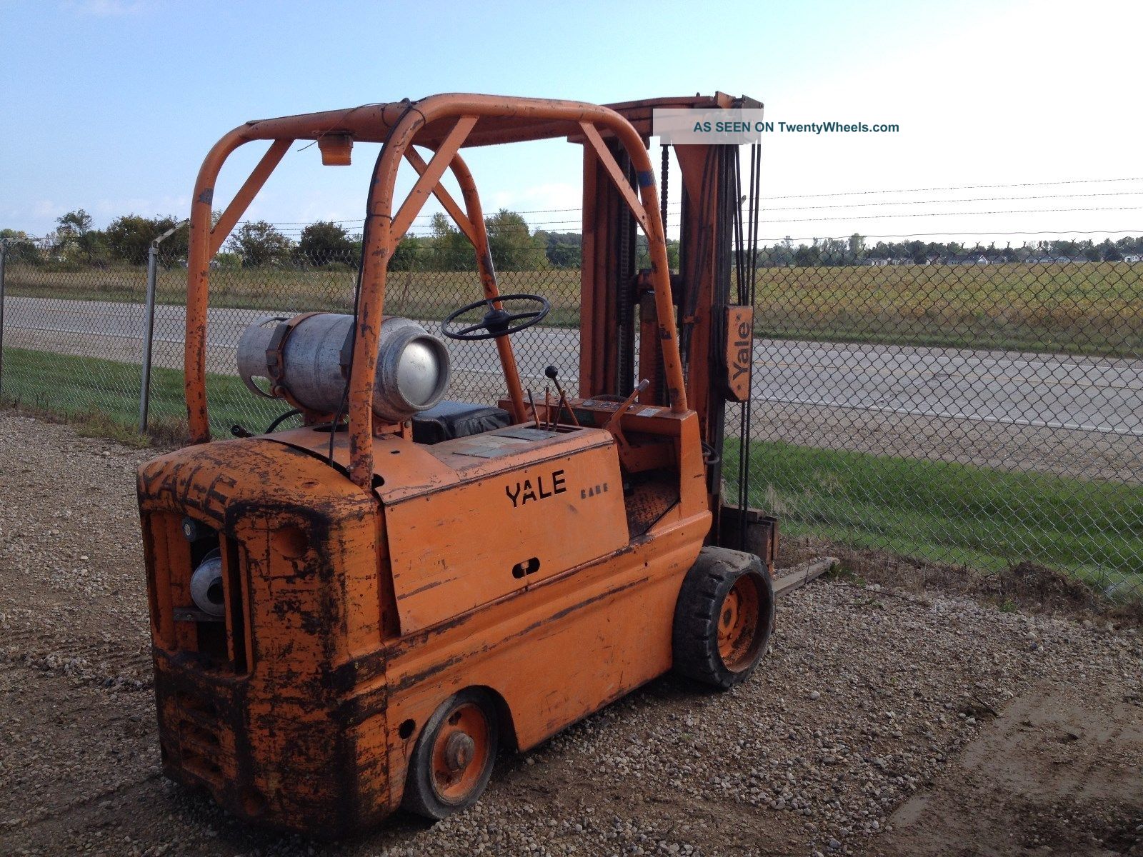 1967 Yale Lp Forklift Engine Is Inoperable. Forklifts photo