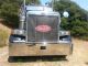 2002 Peterbilt 379 Sleeper Semi Trucks photo 4
