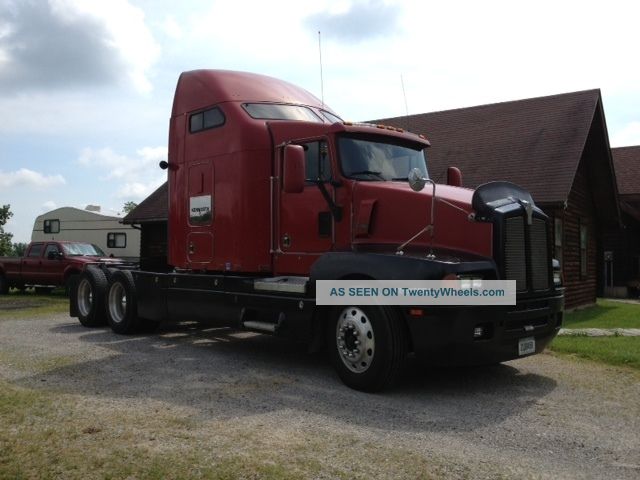 1996 Kenworth T600 Sleeper Semi Trucks photo