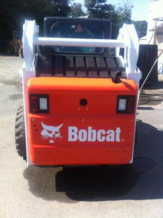Bobcat S185 photo
