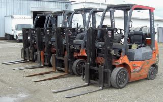 2002 Toyota Model 7fgcu25,  5,  000,  5000 Cushion Tired Trucker Special Forklift photo