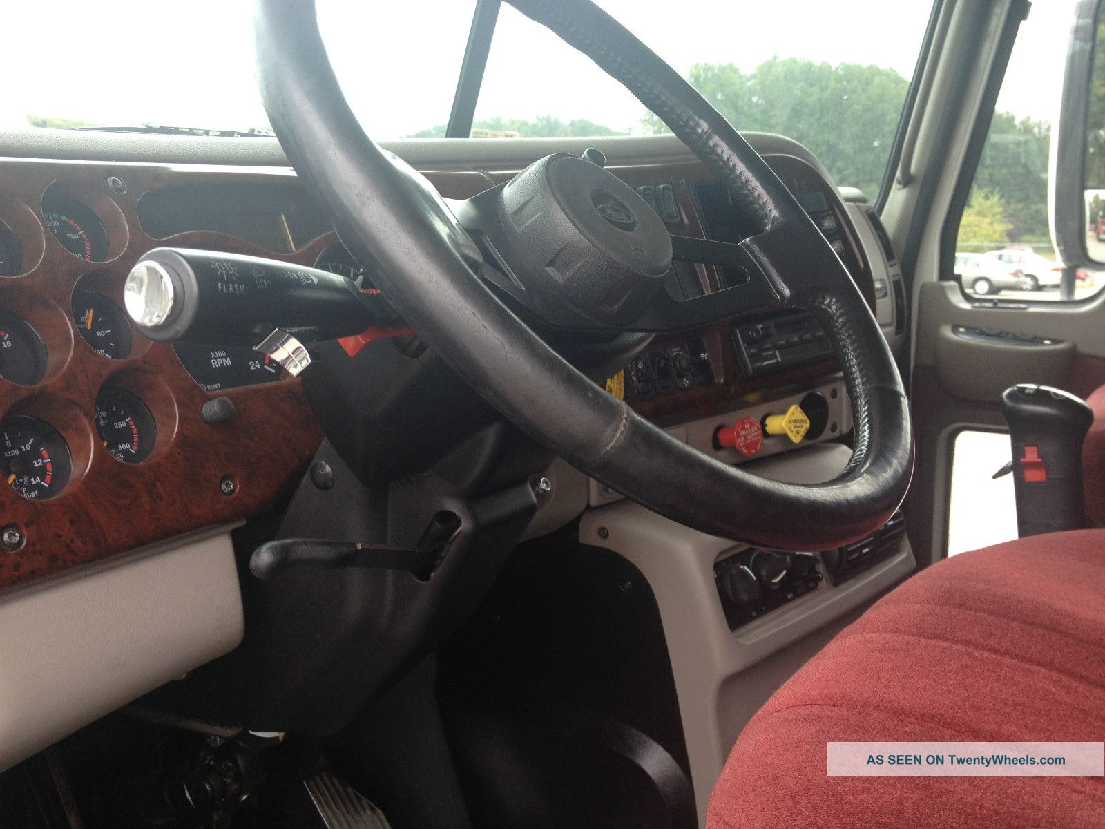 2005 Mack Cxn613 Sleeper Semi Trucks photo
