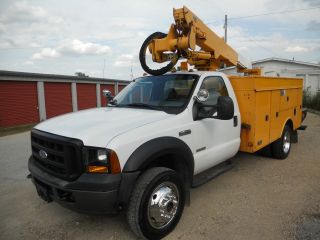 2006 Ford F550 Xl Duty Financing Available photo