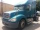 2005 Freightliner Columbia Sleeper Semi Trucks photo 1