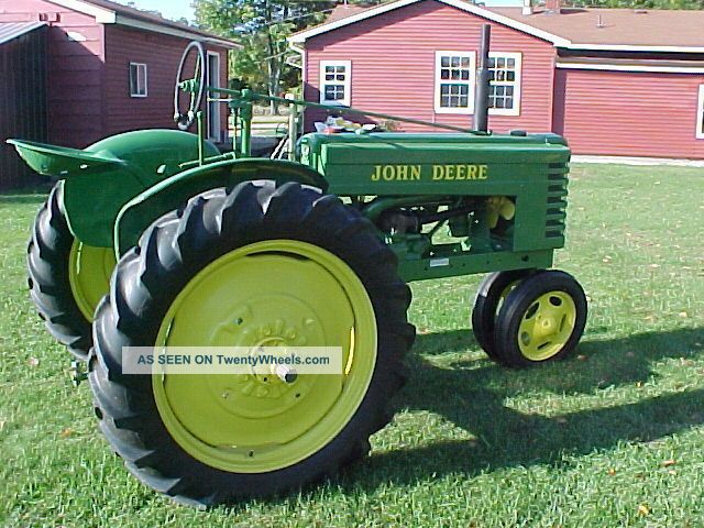 John Deere 1940 Model H Tractor Restoration Antique & Vintage Farm Equip photo