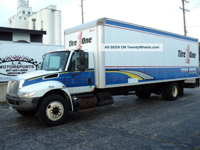 2004 International 4300 Box Trucks / Cube Vans photo