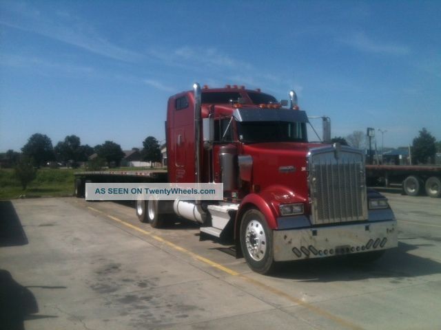1998 Kenworth W900 Sleeper Semi Trucks photo