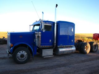 2005 Peterbilt 379 photo