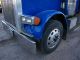 2005 Peterbilt 379 Sleeper Semi Trucks photo 1