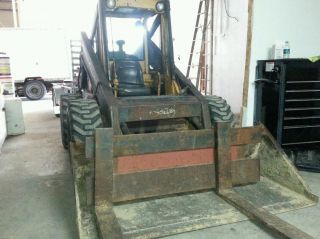 Holland L785 Skid Steer 1994 W/ 1400 Hrs photo