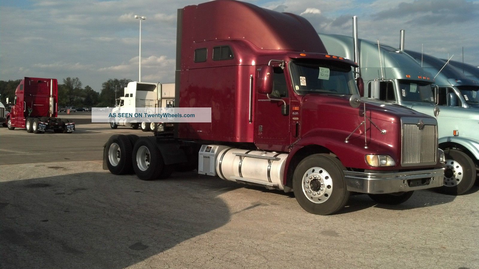 2006 International 9400i Eagle Sleeper Semi Trucks photo