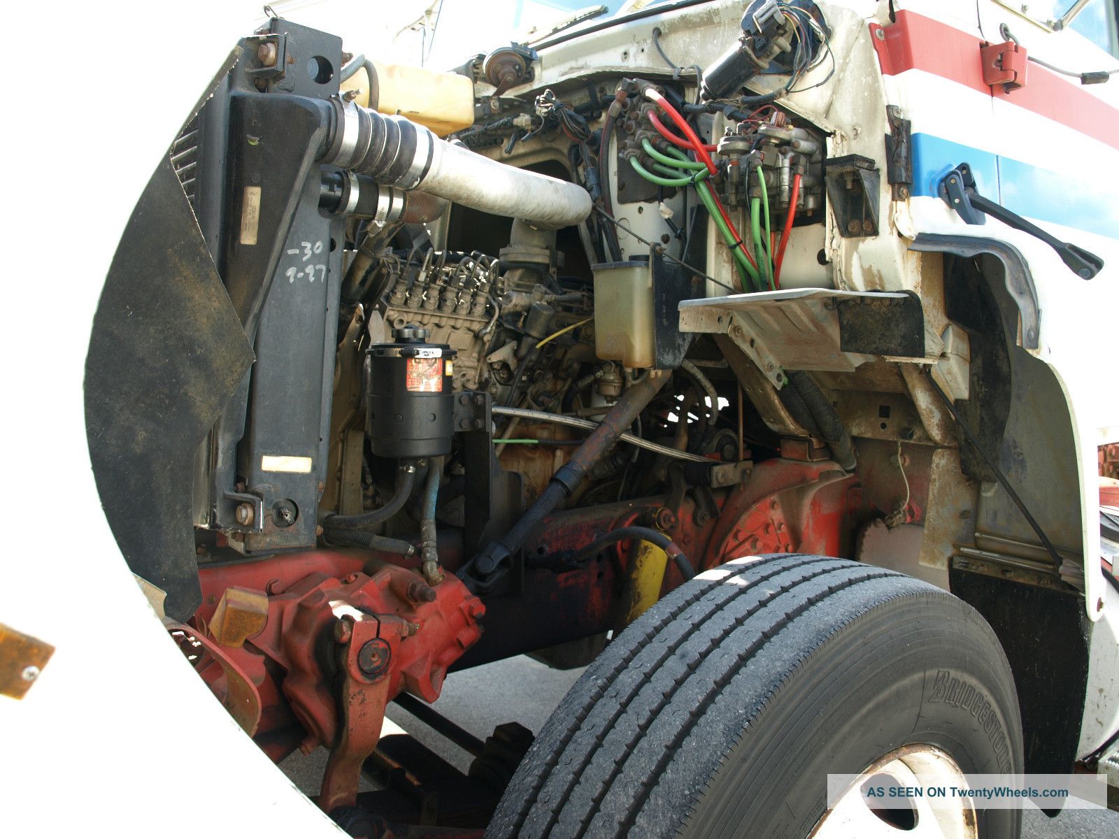 1994 Ford L8000