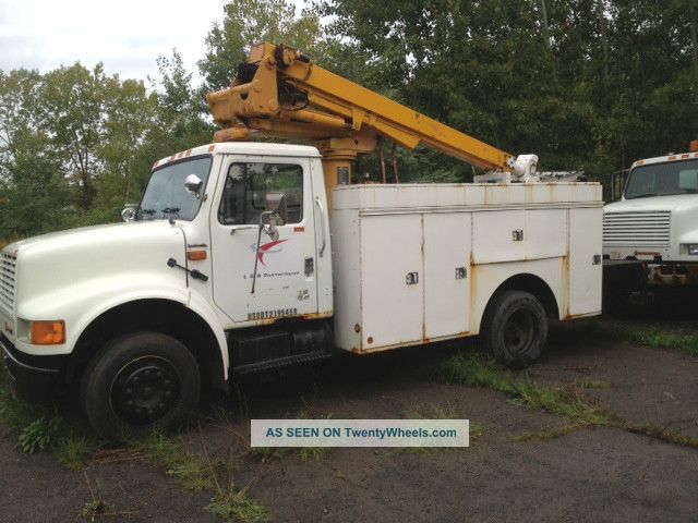 1998 International Bucket Truck Bucket / Boom Trucks photo