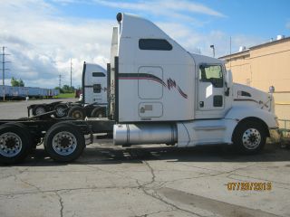 2008 Kenworth T660 photo