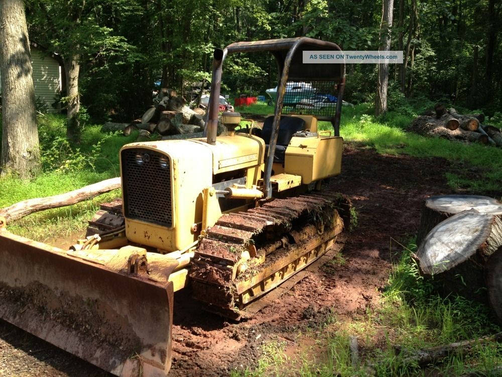 John Deere 350b Diesel Bulldozer. Crawler Dozers & Loaders photo