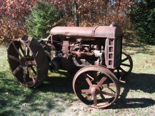 Vintage 1918 Am Fordson Tractor - Great Collectible photo