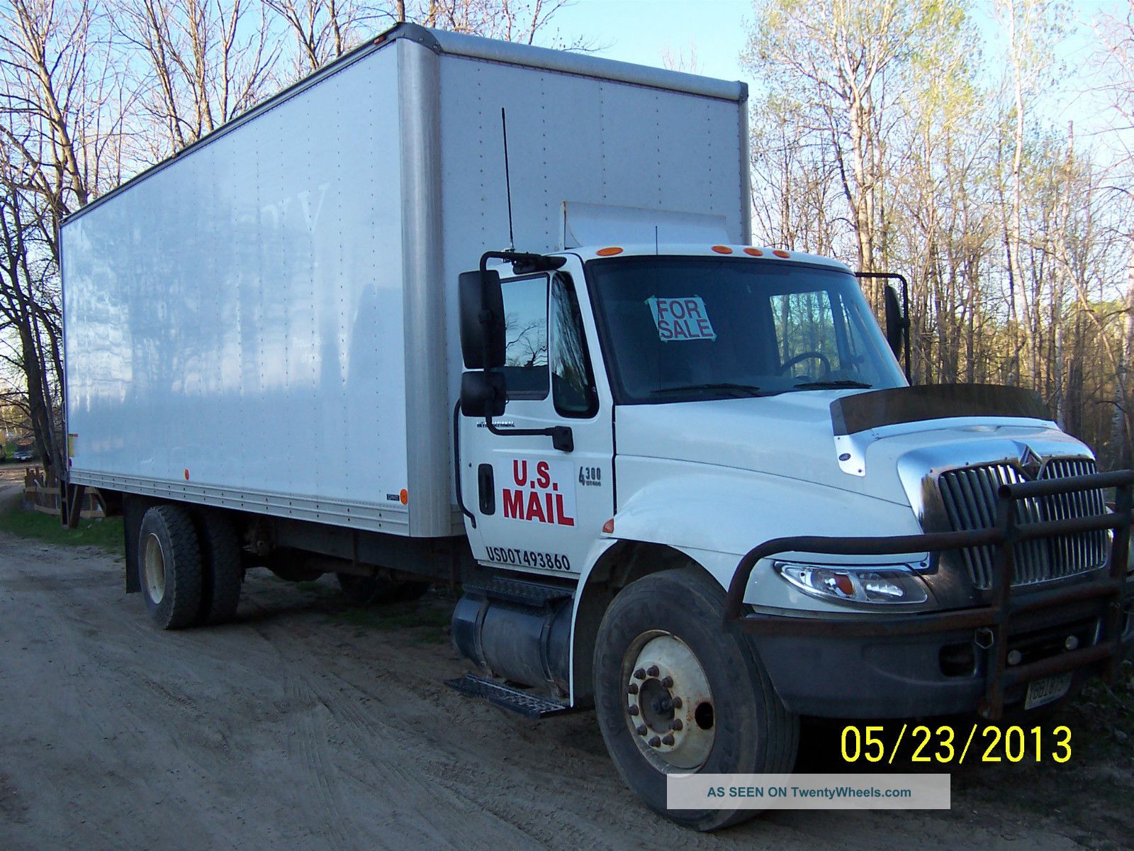 2006 International 4300 Box Trucks / Cube Vans photo