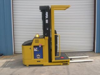 2003 Yale 3000 Lb Capacity Electric Forklift Order Picker Man Rides Up With Lift photo