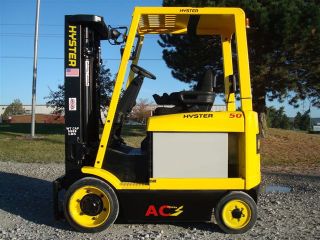 2007 Hyster 5000 Lb Capacity Electric Forklift Lift Truck Recondtioned Battery photo